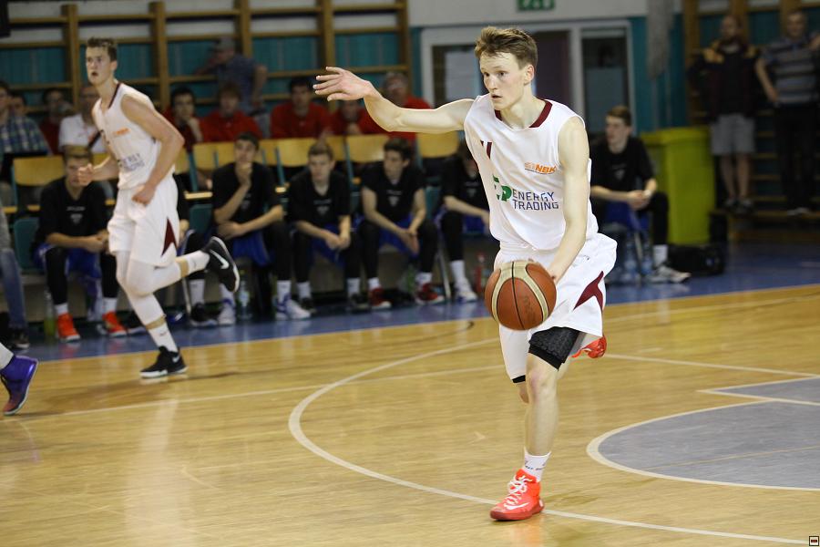 170514_u17-mcr-nbk-usk_020.jpg
